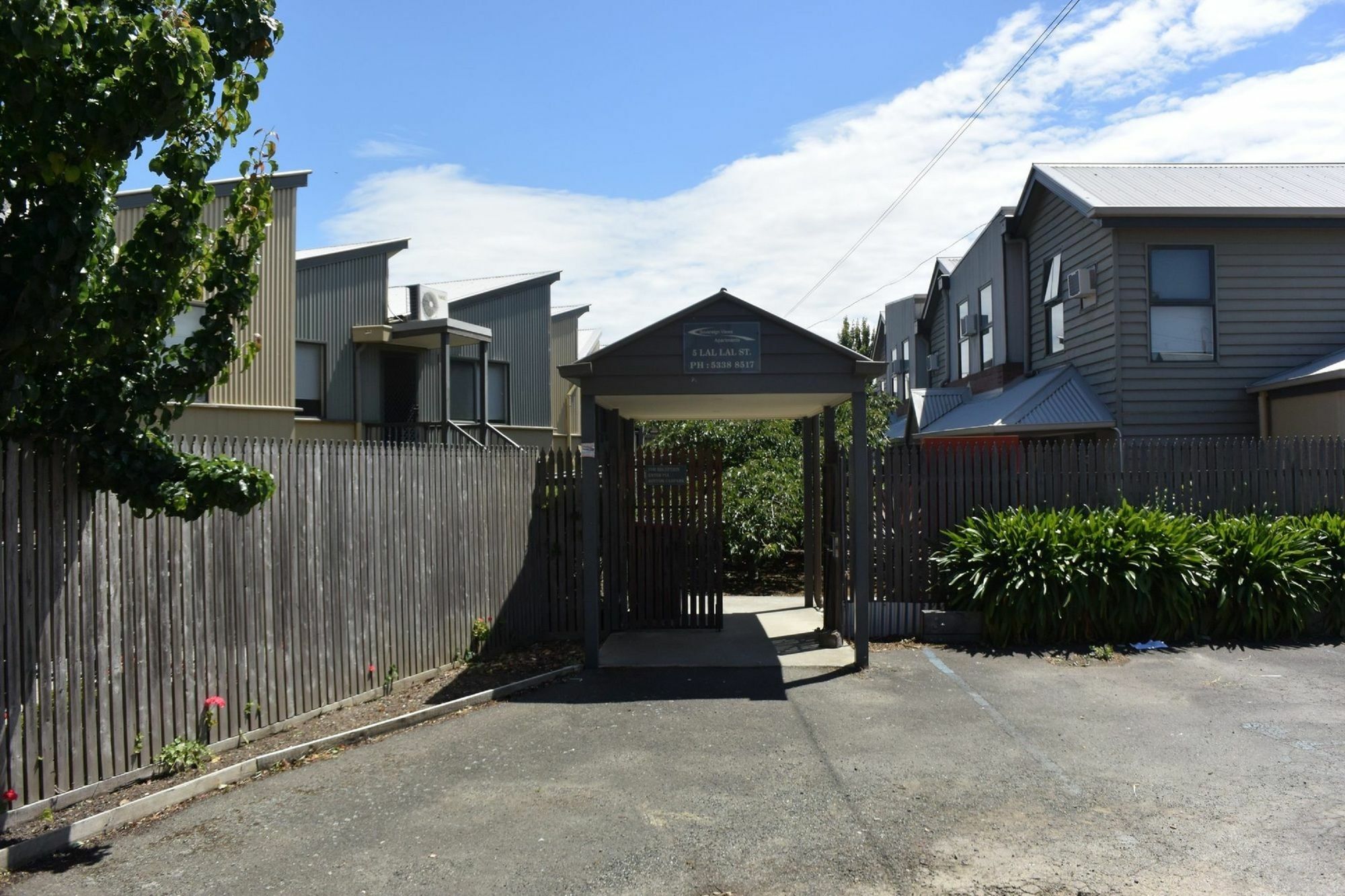 Sovereign Views Apartments Ballarat Exterior foto